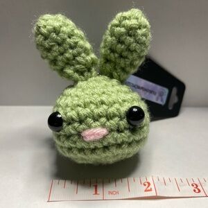 CROCHET MINI MOCHIBUN KEYCHAIN- FROSTY GREEN